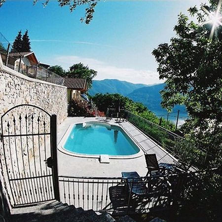 Case Bellissime Tronzano Lago Maggiore Exterior foto